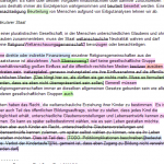 Snapshot der gemeinsamen Erarbeitung eines Textes. Verschieden farbliche Textteile und Durchstreichungen zeigen, wo unterschiedliche Personen gearbeitet haben